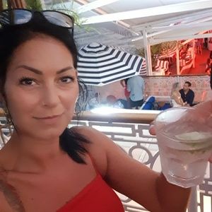 Meet your Posher, Mel